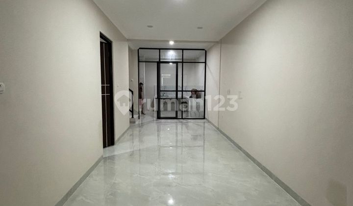  Dijual Rumah Brand New SHM Siap Huni di Melati Mas BSD Tangerang Selatan 2