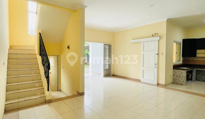 Dijual Rumah 2 Lantai Modern Siap Huni Cluster Crystal  Gading Serpong 2