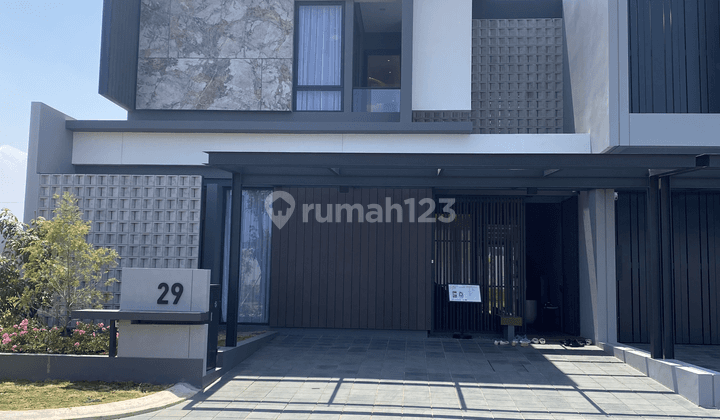 Rumah Mewah SHM Summarecon Bandung, Bandung 1