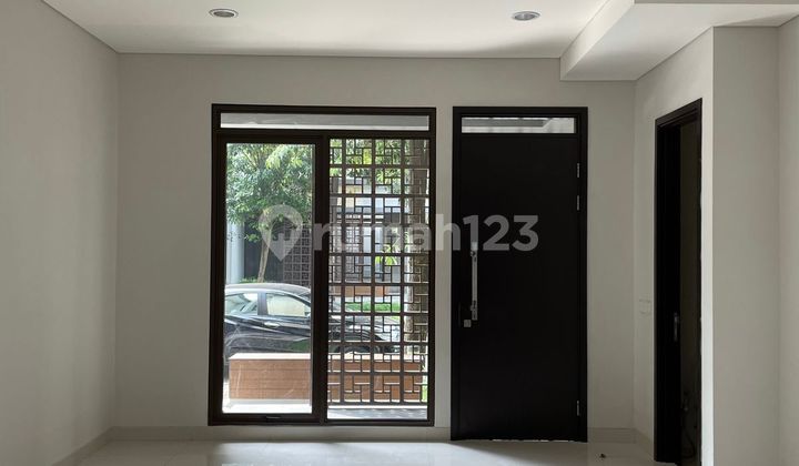 For Sale Eminent House in BSD by Erwin 2