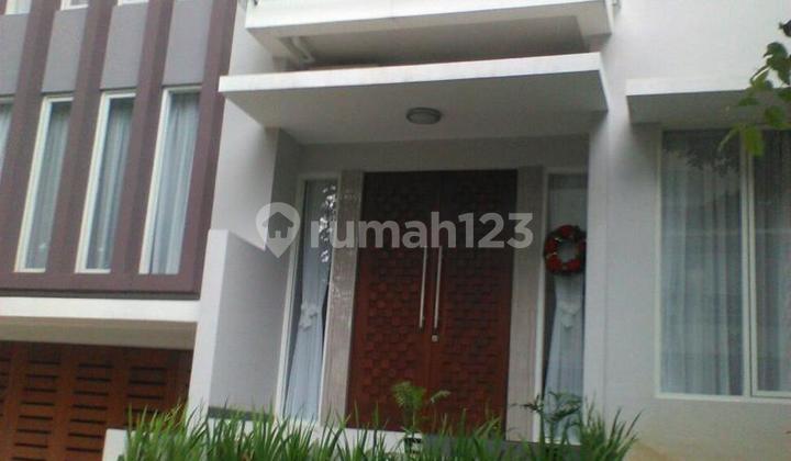 Dijual Rumah Taman Telaga Golf BSD