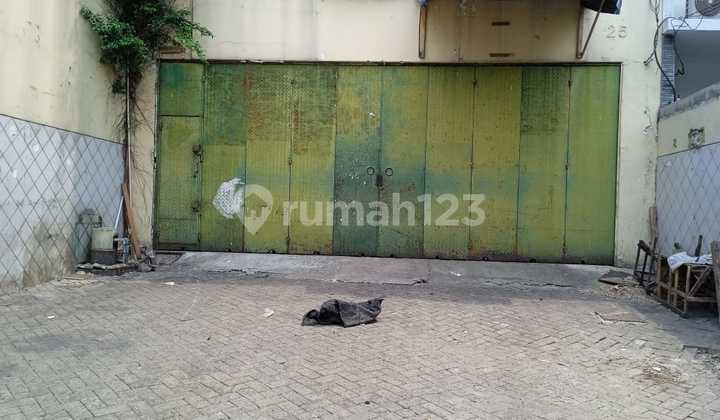 Disewakan Ruko Cocok Utk Kantor Bank Di Raya Bungur Besar Jakpus Disewakan Ruko Cocok Utk Kantor Bank Di Raya Bungur Besar Jakpus