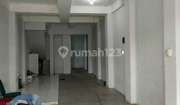 For Sale 4-Story Shophouse Kalibata South Jakarta Spacious 2