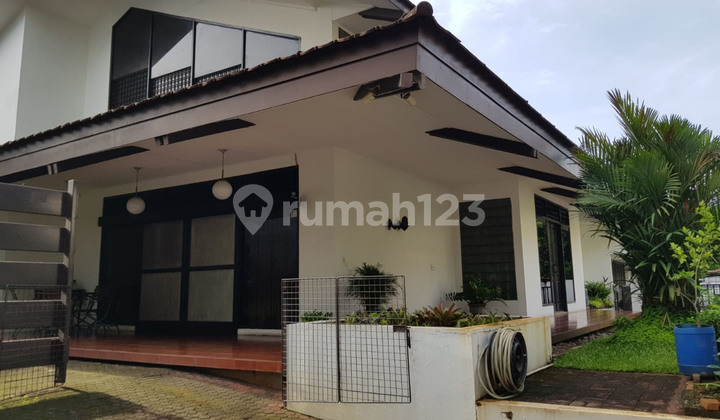 Rumah Bagus Unfurnished SHM Sunrise Garden, Jakarta Barat