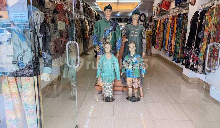 Ruko 3 Lantai di Pasar Lama, Tangerang Kota - SHM Ruko 3 Lantai di Pasar Lama, Tangerang Kota - SHM