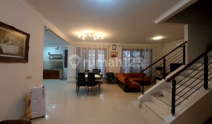 Nice House SHM Semi Furnished in BSD Delatinos, Tangerang Nice House SHM Semi Furnished in BSD Delatinos, Tangerang