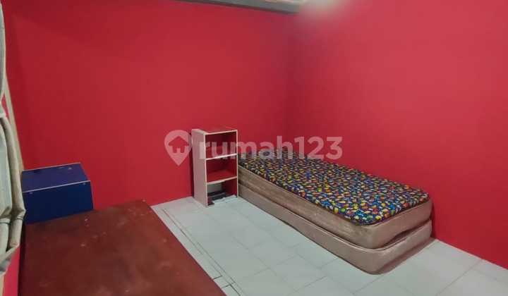 rumah kos,Saat ini sedang berjalan dikontrakan dan baru akan selesai di bulan Agustus 2025 rumah kos,Saat ini sedang berjalan dikontrakan dan baru akan selesai di bulan Agustus 2025