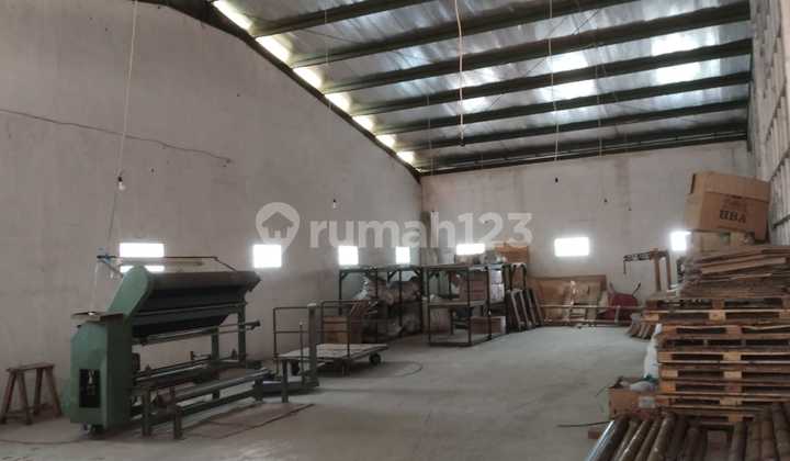 Former Weaving Factory in Majalaya, Bojong Becik, Good Location Former Weaving Factory in Majalaya, Bojong Becik, Good Location