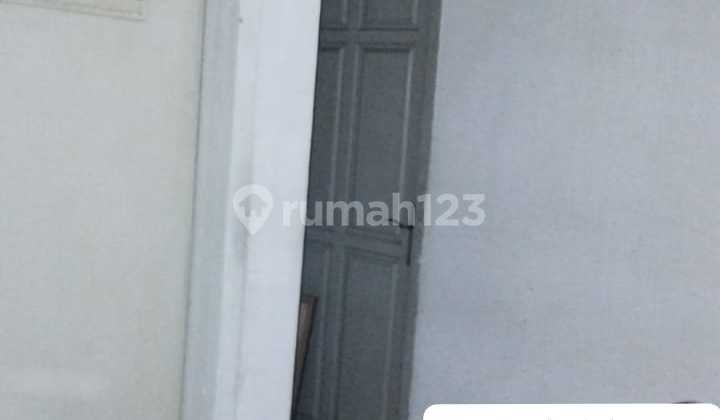 3-Story Shophouse Ready to Occupy, Suitable for Business and Office in Pangeran Diponegoro, Bandar Lampung 2