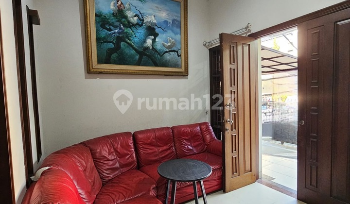 Rumah Mewah 1 Lantai Jarang Ada.lingkungan Eksklusif Di Singgasana di Komplek Singgasana, Jl. Darma Kusuma No. 9, Mekar Wangi, Bojongloa Kidul, Kota Bandung, Jawa Barat, Indonesia, 40237, Singgasana Rumah Mewah 1 Lantai Jarang Ada.lingkungan Eksklusif Di Singgasana di Komplek Singgasana, Jl. Darma Kusuma No. 9, Mekar Wangi, Bojongloa Kidul, Kota Bandung, Jawa Barat, Indonesia, 40237, Singgasana