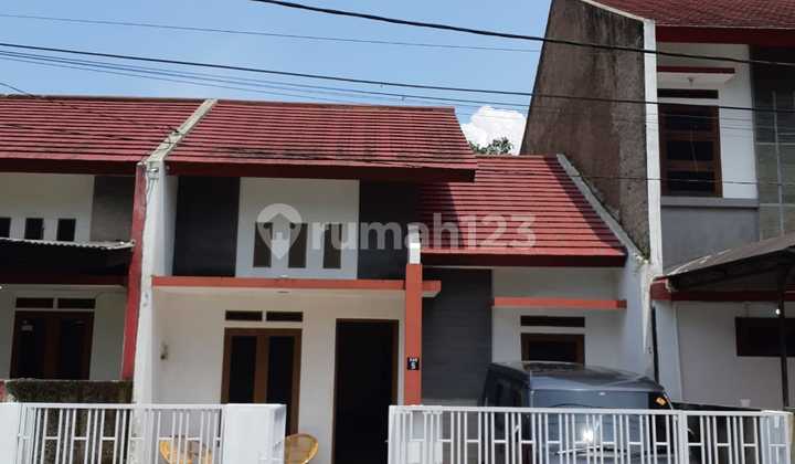Rumah Asri Lingkungan Tenang Jarang Ada Di Dayeuh Kolot Bandung Rumah Asri Lingkungan Tenang Jarang Ada Di Dayeuh Kolot Bandung