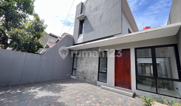 Rumah Baru Minimalis Industrialis Sayap Bkr, Buah Batu, Pelajar Pejuang Strategis Pusat Kota Bandung