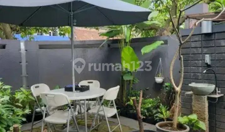Harga Terbaik! Rumah Mewah Dalam Komplek Dekat Ke Gedung Sate Full Furnished Dan Kolamrenang 2