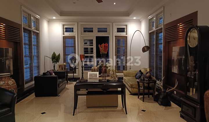 Rumah Hook Luas Dan Asri Bintaro