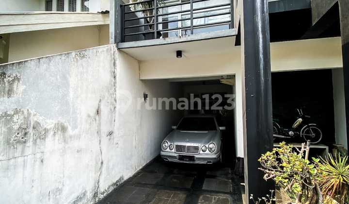 Rumah Tanah Luas Bangunan Besar Sektor 9 Bintaro 2