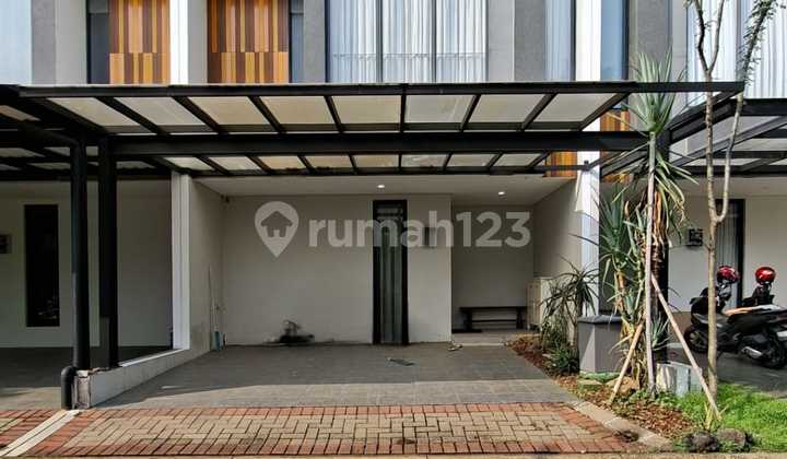 Modern House Bintaro Opposite UPJ Campus