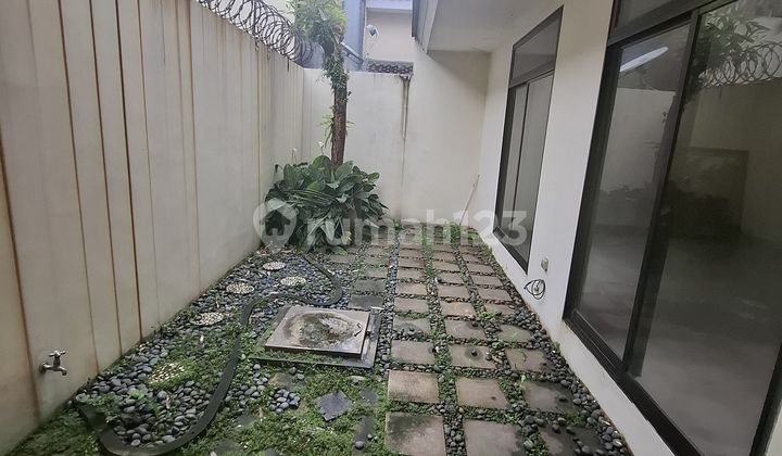 Rumah Bagus Tanah Luas Bintaro Sektor 7  2