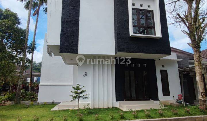 DIJUAL RUMAH HOOK 2 LANTAI GRIYA LOKA TABANAN SIAP HUNI 2