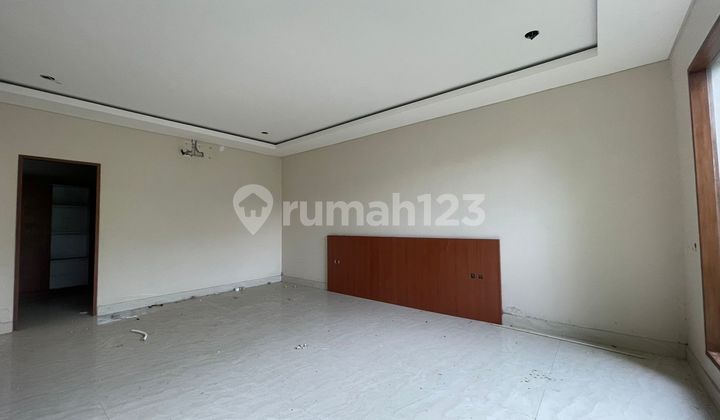 For Sale Shophouse on Jl. Palapa, Sesetan, South Denpasar 2