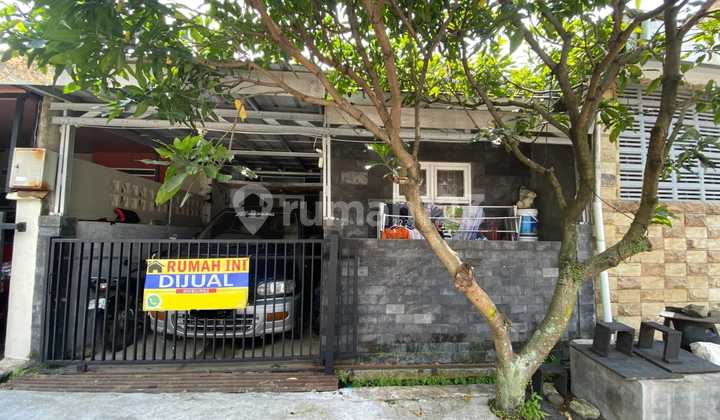 For Sale: Ready-to-Occupy House in Somawinata Complex Near Cipageran