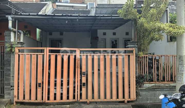 Dijual Rumah Dlm Komplek Dkt Permata Cimahi