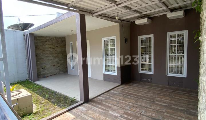 Dijual Cepat Rumah Elegan Bersih Terawat Dalam Komplek Cimahi Selatan