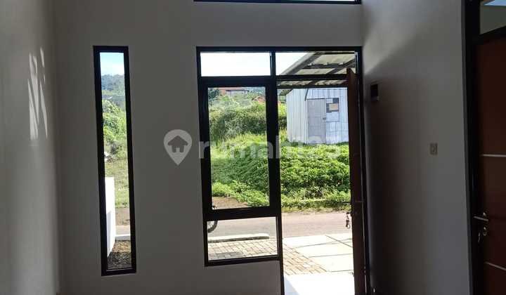 Dijual Rumah Murah Bisa Kpr 400 Jt An Free ******** di Jl. Kolonel Masturi No. 26, Cipageran, Cimahi Utara, Kota Cimahi, Jawa Barat, Indonesia, 40511, Cimahi Utara SHM Bagus Rumah