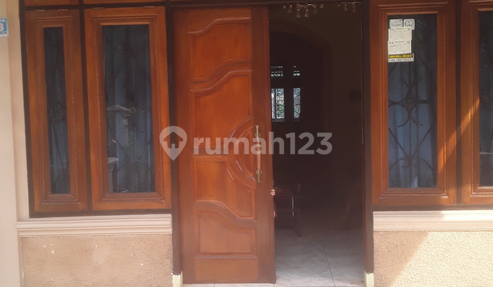 Rumah Mewah Strategis Bebas Banjir 2