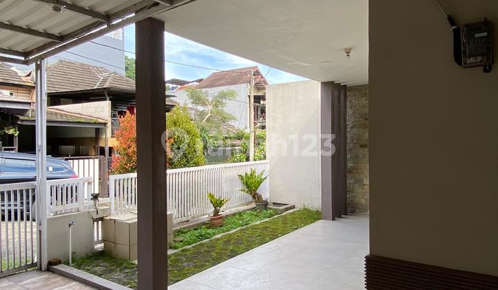 For Quick Sale: Elegant, Clean, Well-Maintained House in South Cimahi Complex 2