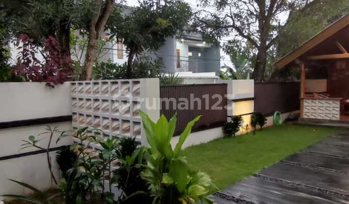 Rumah Baru 2 Lantai Harga di Bawah Pasar Cihanjuang Rumah Baru 2 Lantai Harga di Bawah Pasar Cihanjuang