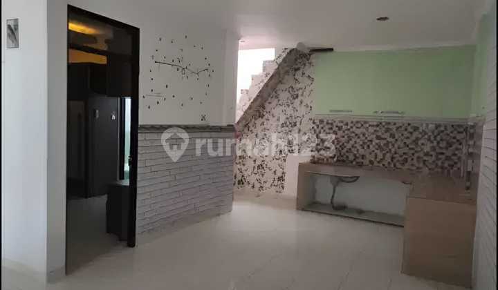 Rumah Dijual Komplek Cihanjuang Cimahi Parongpong Murah  2