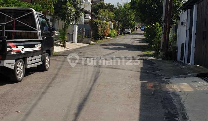 Affordable Minimalist House in Cihanjuang Complex, Cimahi, Sariwangi Wing 2