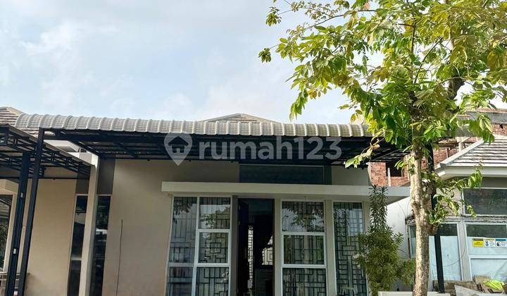 Disewakan Rumah Cantik Full Furnish Royal Grande 2