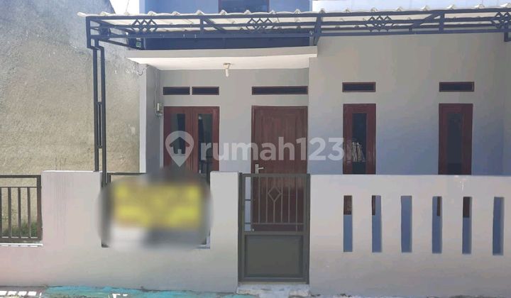 Dijual Rumah Second Daerah Sawangan Dengan Tanah 60m Dijual Rumah Second Daerah Sawangan Dengan Tanah 60m