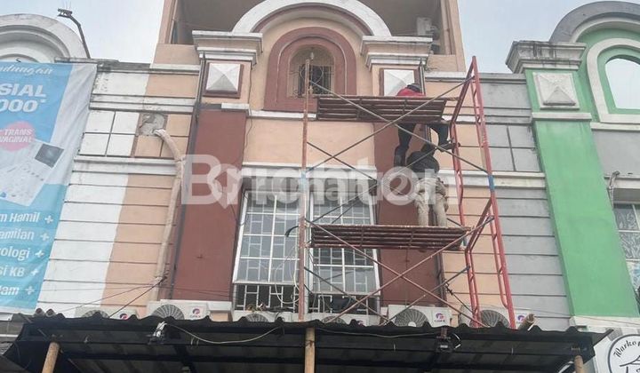 4-STOREY SHOPHOUSE IN GRAND DEPOK CITY 1