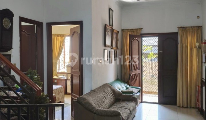 Quick Sale Sunter 2½ Story House 7 X 14 Flood-Free 3M Negotiable