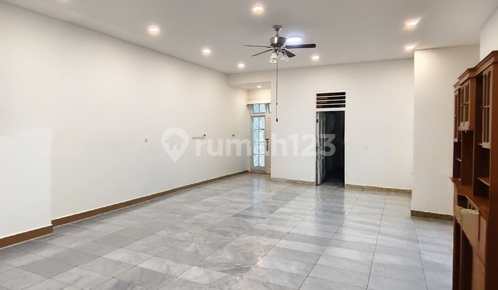 Cheap Rent in Sunter 22.5 X 18.5 (416M²) Only 145 Million/Year