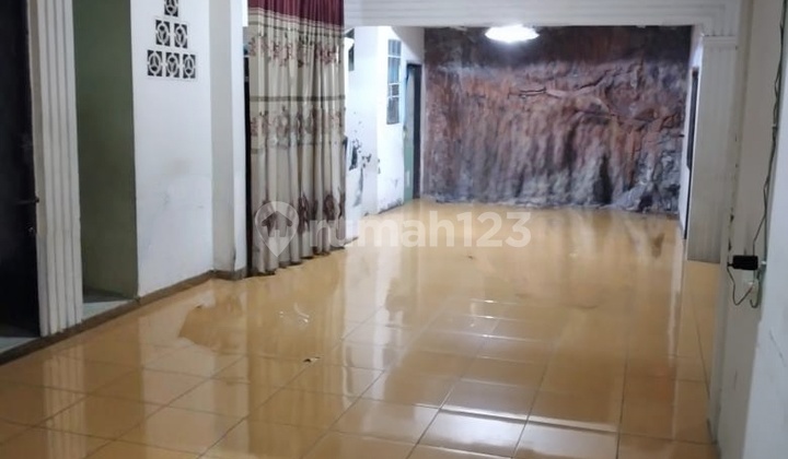 Disewakan Rumah Pademangan 10 X 15 bisa Buat Kantordan Gudang Mau? 100 Juta/Th 2