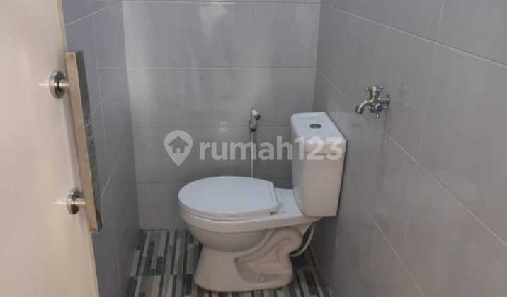 Hit Sale Rumah Gading Griya 2 Lantai Hanya 1.4*m-an 2