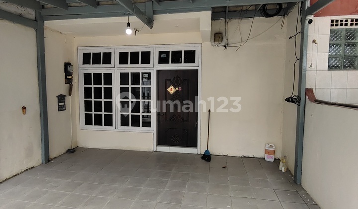 Disewakan Sunter Hanya 40juta Ada 4 Kamar. Mau ? Disewakan Sunter Hanya 40juta Ada 4 Kamar. Mau ?