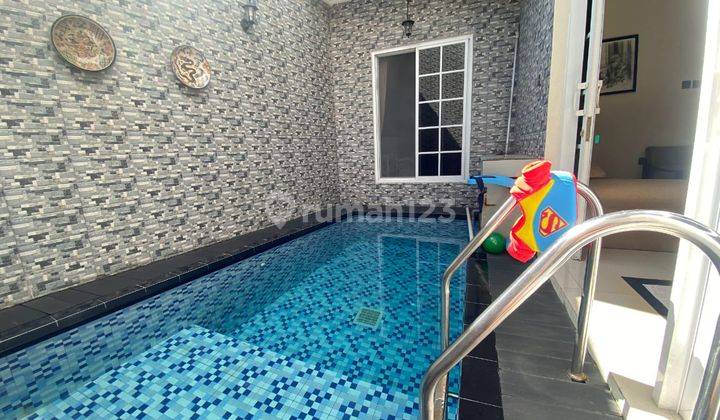 Rumah Mewah Murah Ada Kolam Renang Di Kalisari  1
