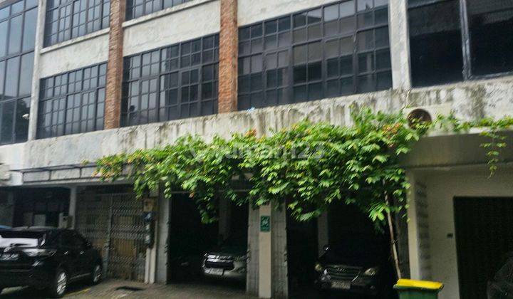 Ruko Di Tengah Kota Harga Di Bawah Pasaran Siap Huni Pakai Elevator 3