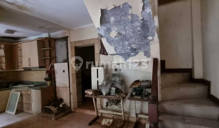 rumah buy 1 get 1 di bekasi 2