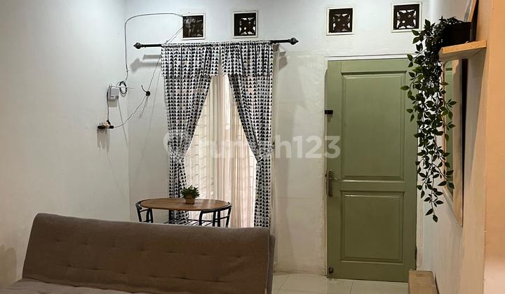 Rumah Bagus Semi Furnished SHM Depok I, Depok 2