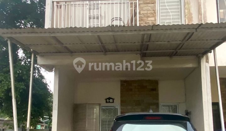 Rumah Bagus dan Keren di Cisauk, Tangerang Rumah Bagus dan Keren di Cisauk, Tangerang