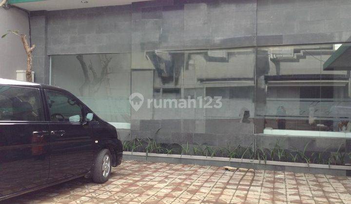 Disewa Ruko Ex Klinik Kecantikan  2