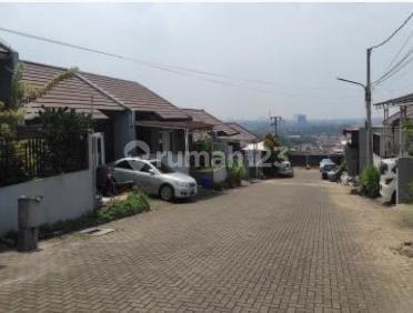 Dilelang Segera Rumah Siap Huni Nyaman 1 Lantai Bumi Parahyangan 2
