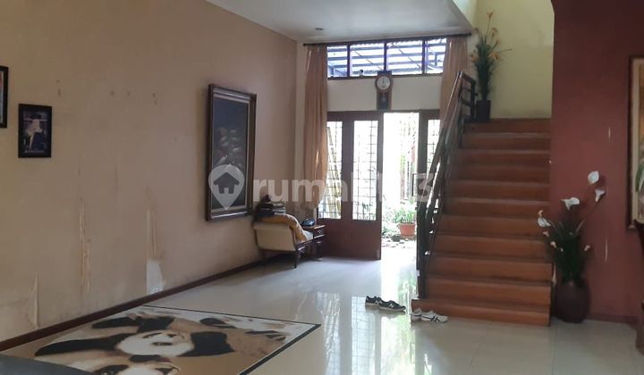 Rumah Lelang Murah Nyaman 2 Lantai SHM Siap Huni di Sayap Dago