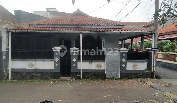 Rumah LELANG Murah Banget Bagus SHM Jl. Kuningan, Bandung