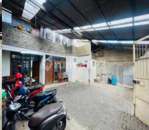 Rumah Lelang Turun Harga Strategis SHM di Jalan Parang, Kircon 2